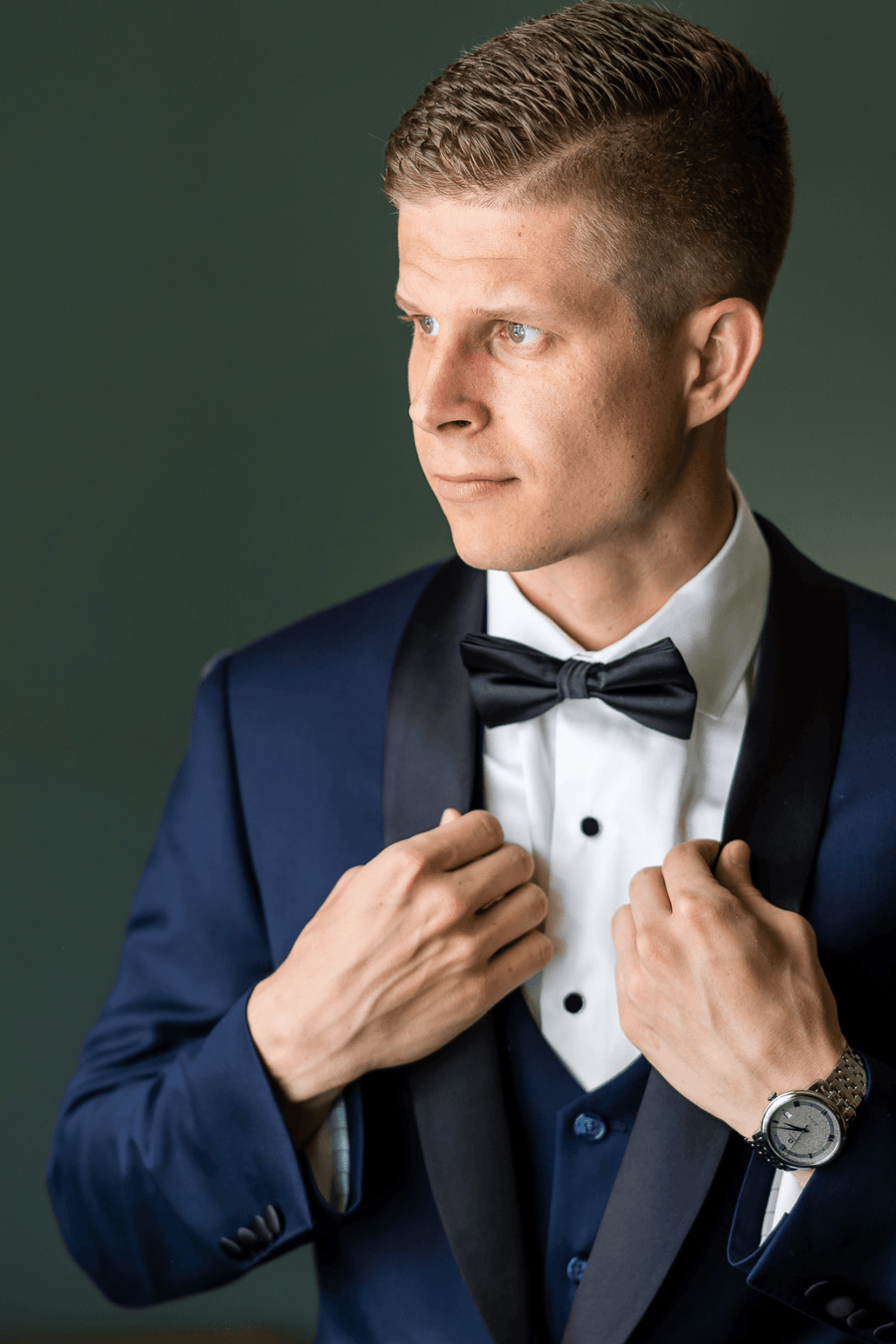 Tailor's Stretch Blend Navy Blue Tuxedo | Modern or Slim Fit - Tomasso Black